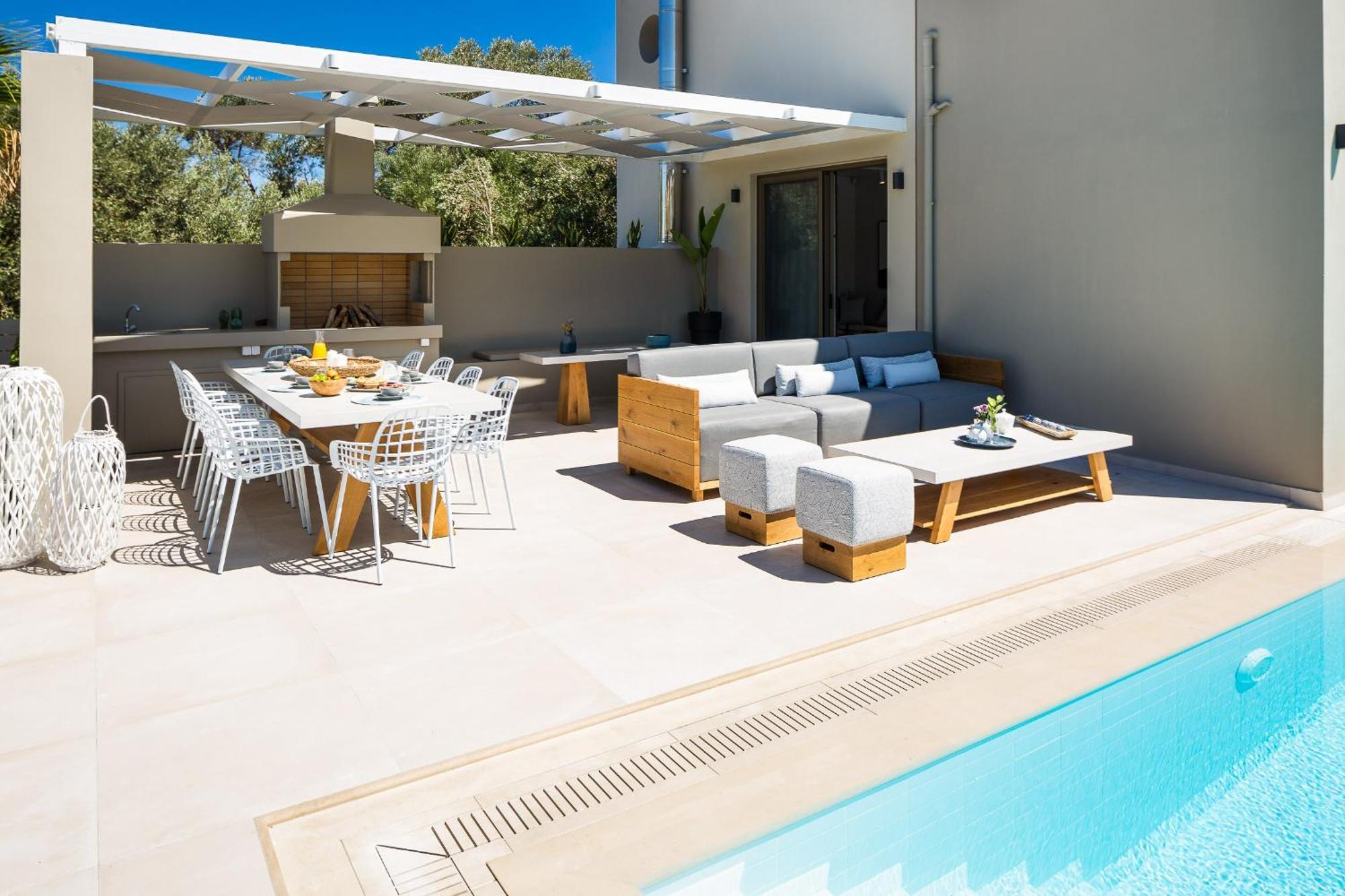 Vasilios Villa, With Pool, Gym & Close To Beach, By Thinkvilla Loutra Exterior foto