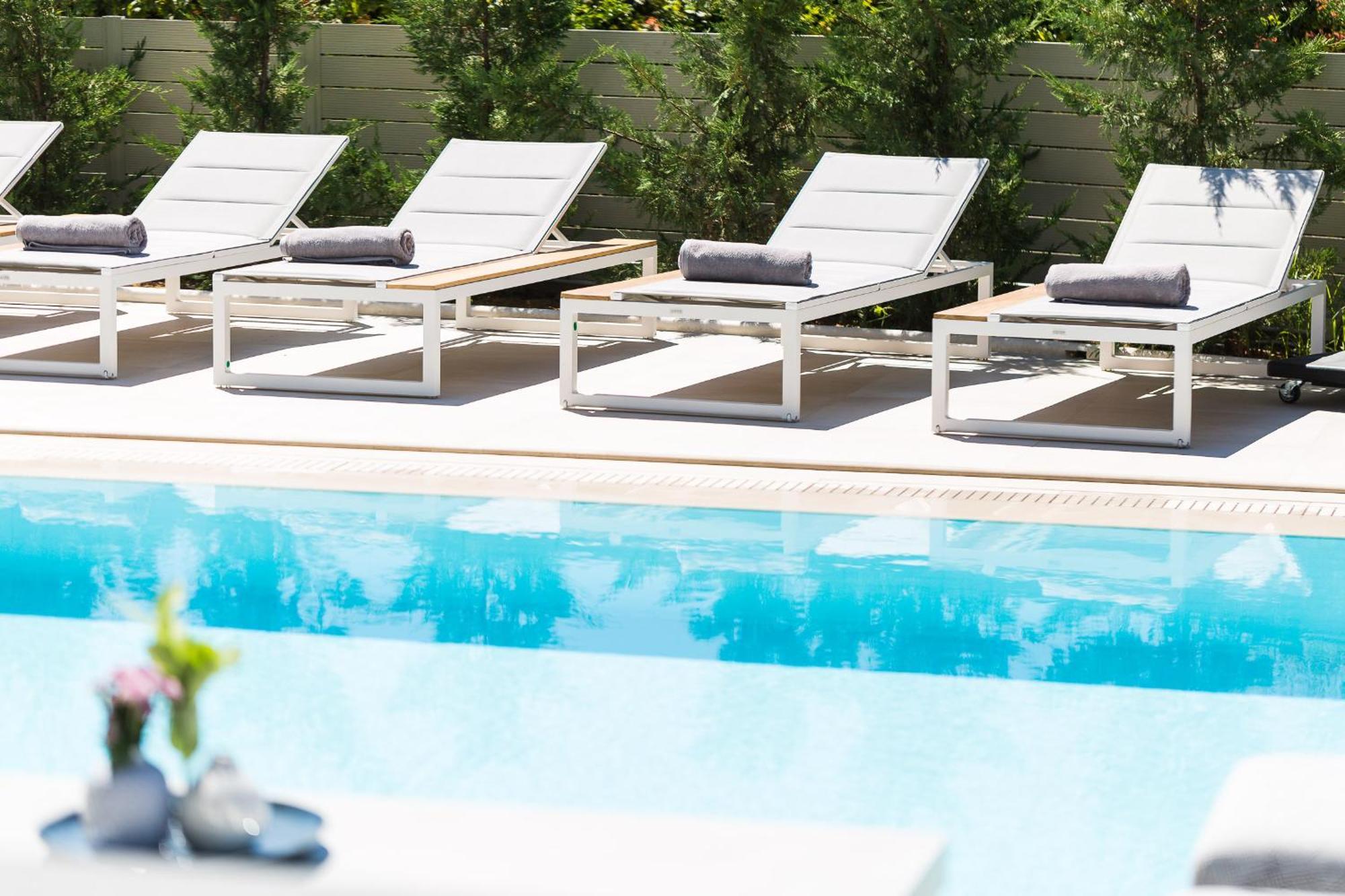 Vasilios Villa, With Pool, Gym & Close To Beach, By Thinkvilla Loutra Exterior foto